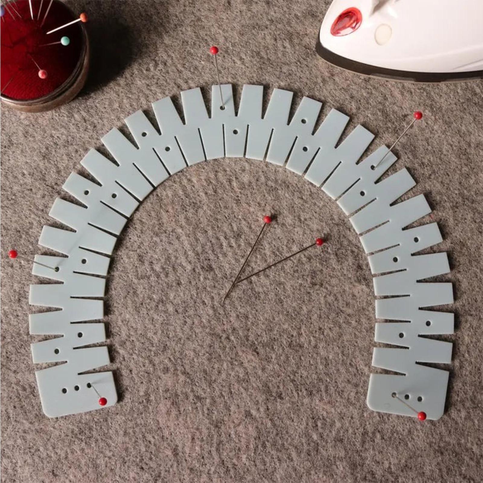 Sewing Hemming - ไม้บรรทัดซิลิโคนสำหรับเย็บขอบผ้า พร้อมเข็มและไม้บรรทัดวัดขนาด เครื่องมือเย็บขอบผ้าแบบโค้งงอได้ สำหรับเย็บผ้าบุ ผ้าตัดเย็บ กางเกง