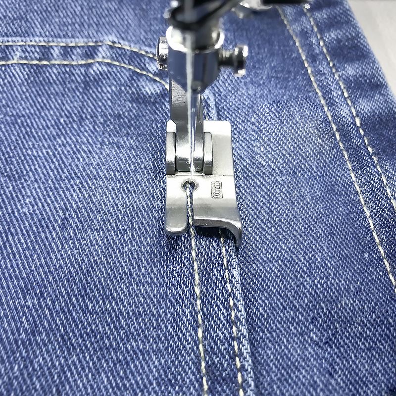 จักรเย็บผ้าแบบแบนอุตสาหกรรมขวา - Sewing Machine Fabric บทวิจารณ์และราคา